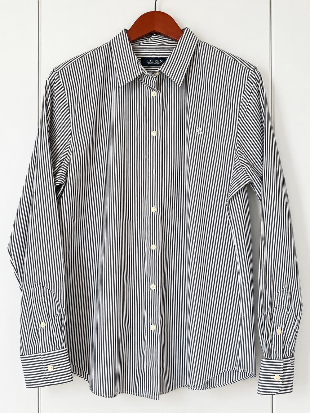 Ralph Lauren Men’s Black and White Vertical Stripe Dress Shirt (L)